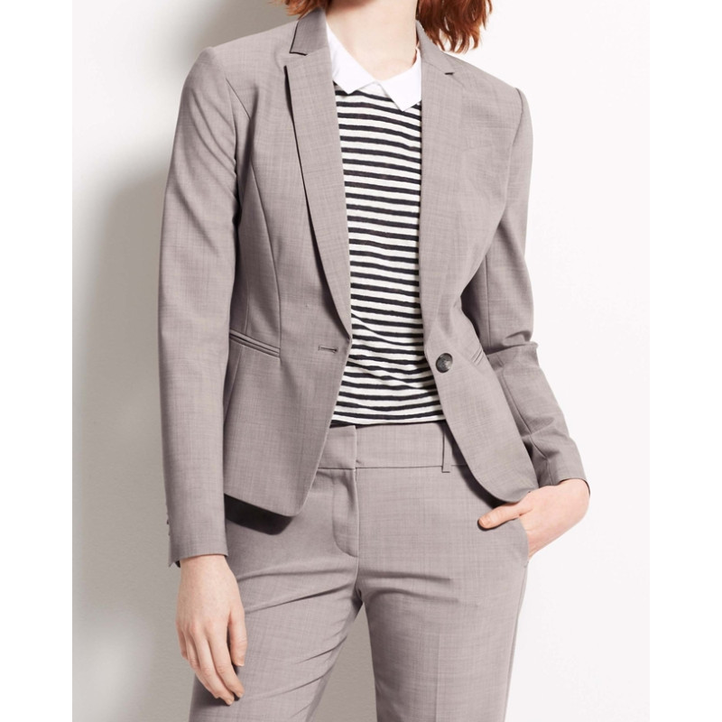 Tailormade Suit for Ladies Tailormade Suit for Ladies